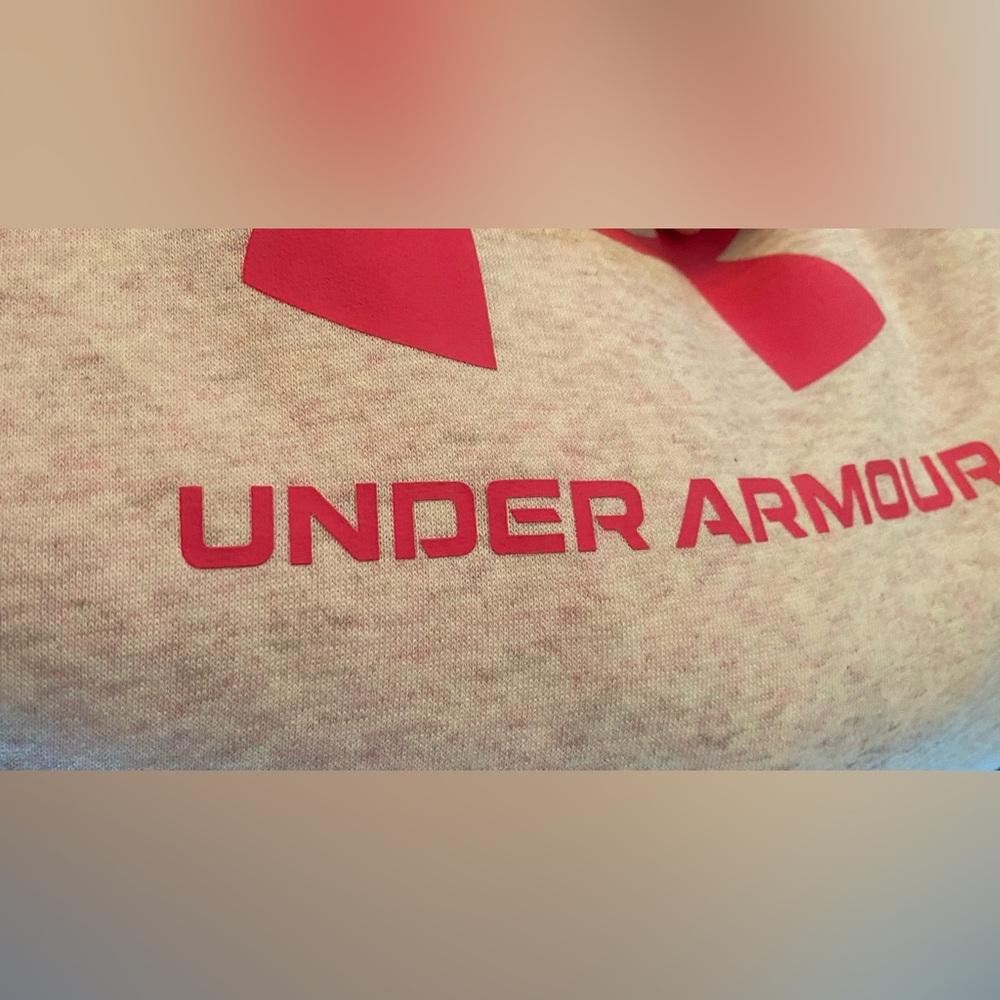 NWT! Under Armour Girls short sleeve fleece hoodie - soft pink - Picture 7 of 15